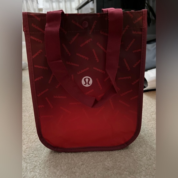 lululemon bag christmas Everywhere Belt 1L Corduroy - One Size Interior Pockets Hold The Essentials Hurry! It's the Last Shopping